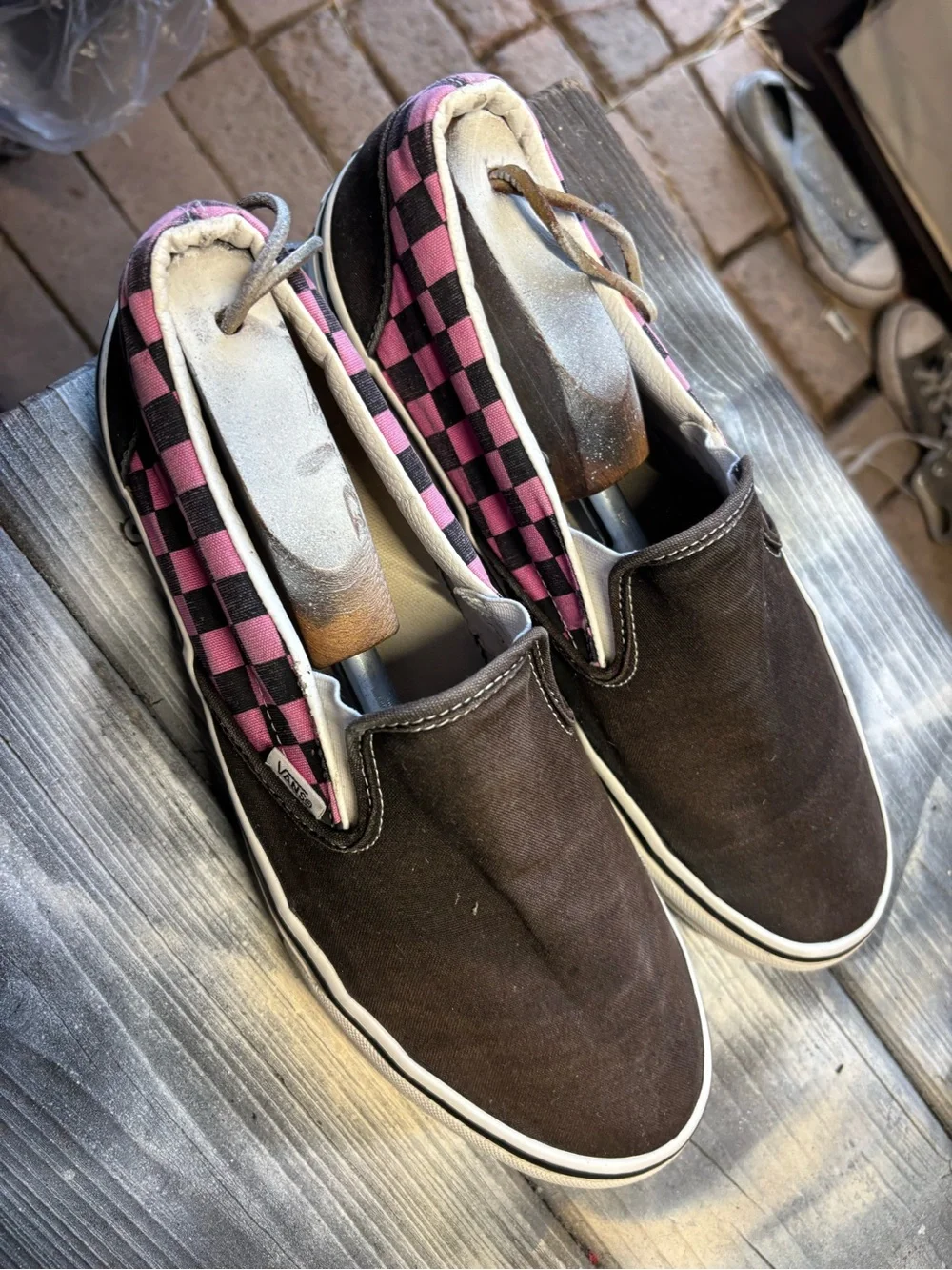 Vans black/pink checkerboard slip-on sneakers Mens 11 good condition